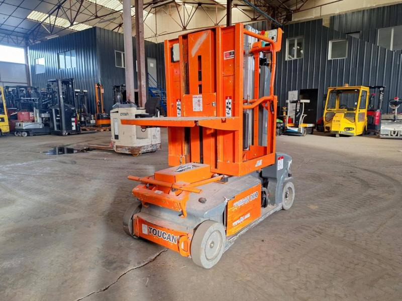 JLG Toucan Duo - Nacelle à mât vertical: photos 4 JLG Toucan Duo - Nacelle à mât vertical: photos 4
