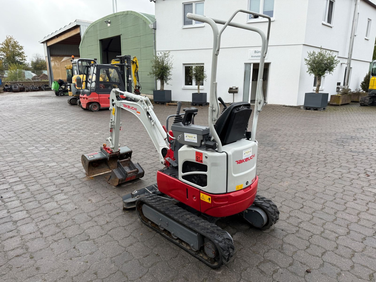 Takeuchi TB 210 R, Bj. 23, 370 BH, SW MS01, TL, GL - Mini pelle: photos 2 Takeuchi TB 210 R, Bj. 23, 370 BH, SW MS01, TL, GL - Mini pelle: photos 2