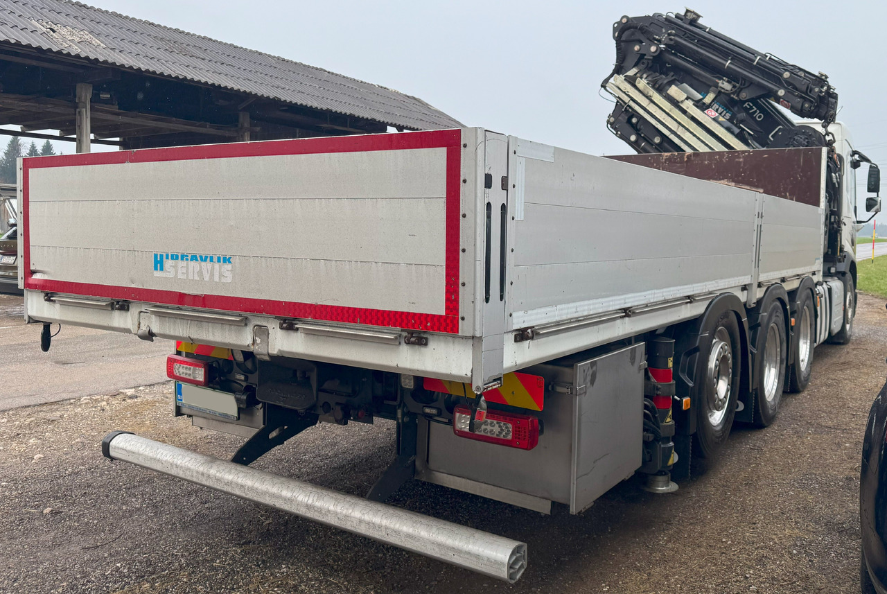 VOLVO Hiab Palfinger Fassi F710-6 JIB-4 - Camion grue: photos 2 VOLVO Hiab Palfinger Fassi F710-6 JIB-4 - Camion grue: photos 2