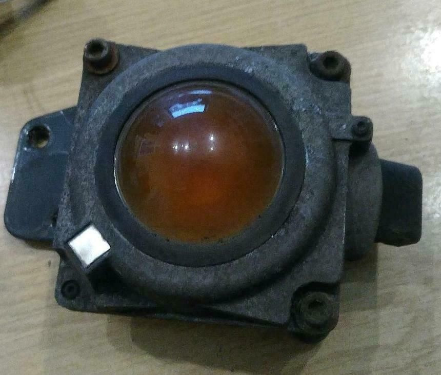 MAN Radarsensor 81.27610-0027 - Système électrique pour Camion: photos 1 MAN Radarsensor 81.27610-0027 - Système électrique pour Camion: photos 1