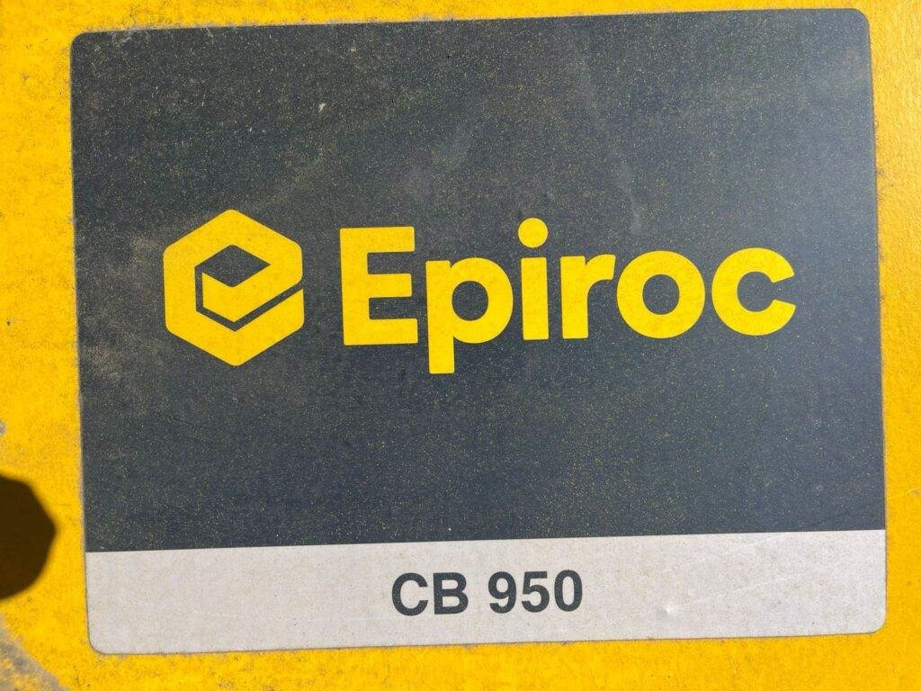 Epiroc Betonabbruchzange CB950 - Cisaille de démolition pour Engins de chantier: photos 4 Epiroc Betonabbruchzange CB950 - Cisaille de démolition pour Engins de chantier: photos 4