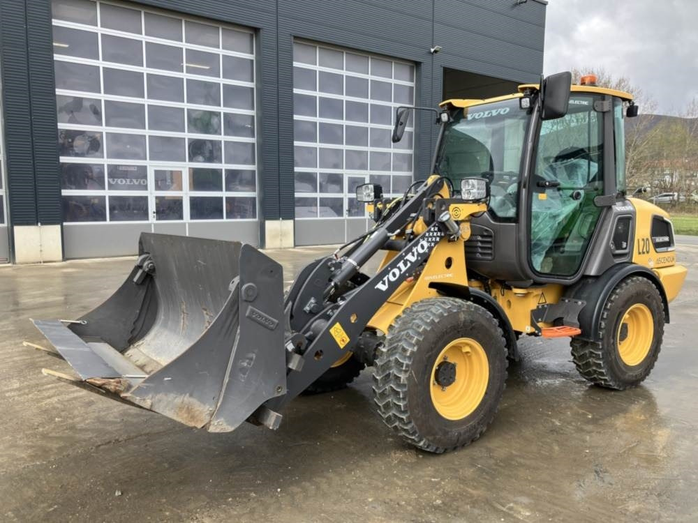 Volvo JL20H Electric - Mini chargeuse: photos 4 Volvo JL20H Electric - Mini chargeuse: photos 4