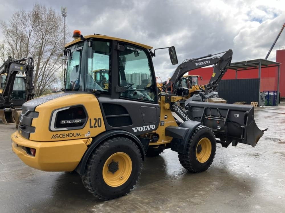 Volvo JL20H Electric - Mini chargeuse: photos 3 Volvo JL20H Electric - Mini chargeuse: photos 3