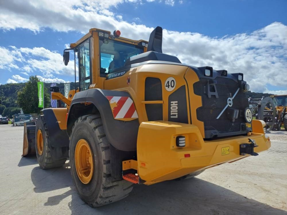 Volvo L110H - Chargeuse sur pneus: photos 3 Volvo L110H - Chargeuse sur pneus: photos 3