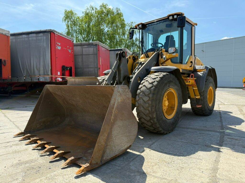 Volvo L60H - Chargeuse sur pneus: photos 3 Volvo L60H - Chargeuse sur pneus: photos 3