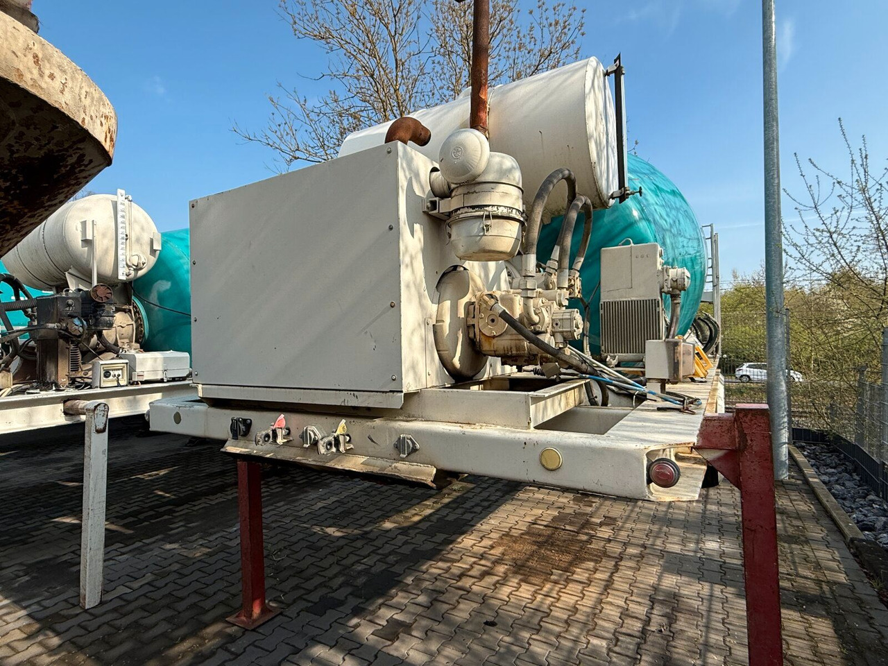 Betonmischer-Auflieger Stetter 10 m³ mit Motor - Camion malaxeur: photos 4 Betonmischer-Auflieger Stetter 10 m³ mit Motor - Camion malaxeur: photos 4