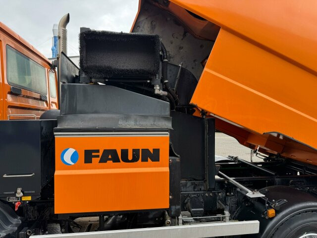MAN TGL 12.220 4x2 BL Kehrmaschine Viajet 5RHS - Balayeuse de voirie: photos 2 MAN TGL 12.220 4x2 BL Kehrmaschine Viajet 5RHS - Balayeuse de voirie: photos 2