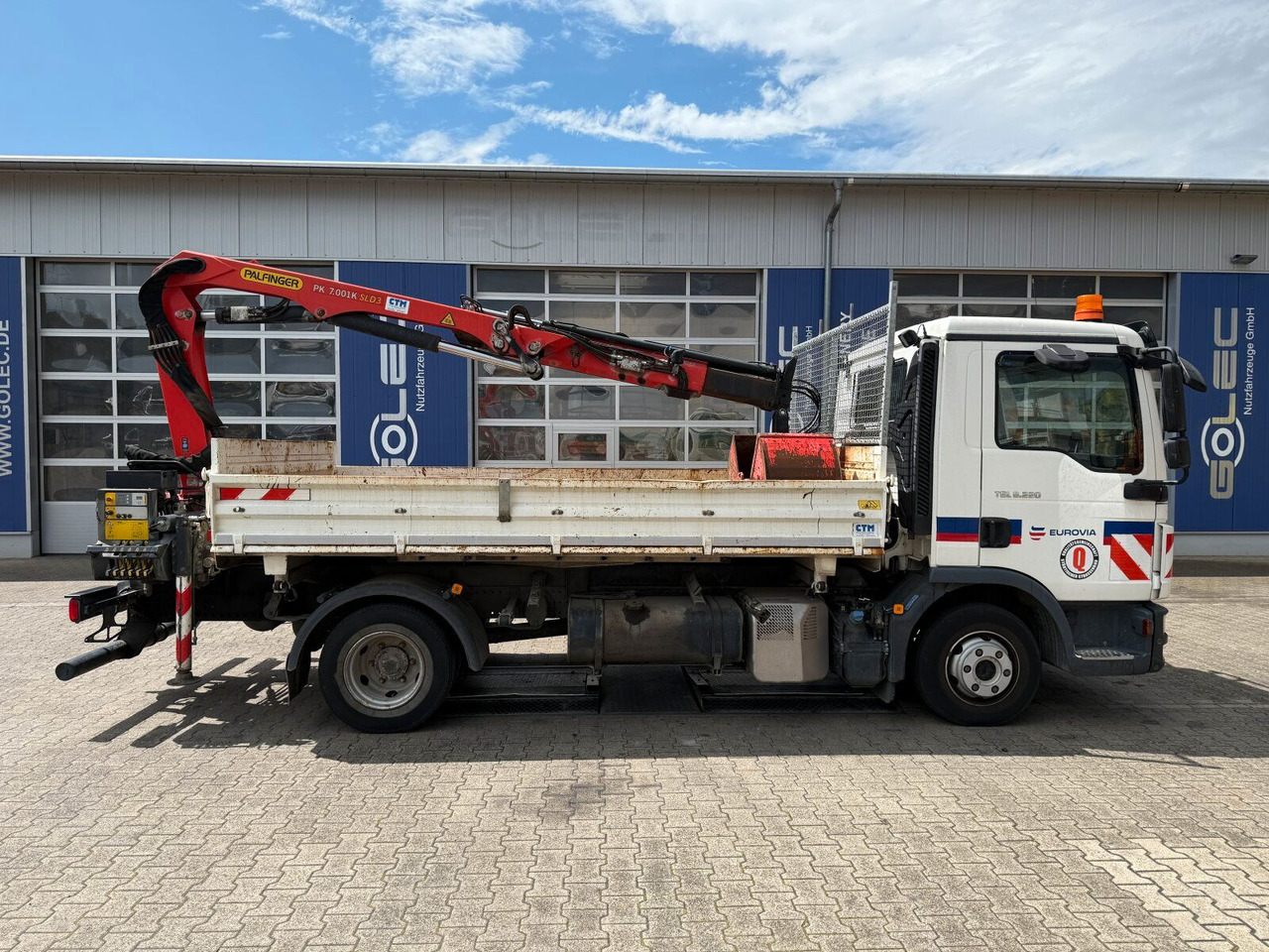 MAN TGL 8.220 4x2 Kipper Kran Palfinger 7.001-K A - Utilitaire benne: photos 3 MAN TGL 8.220 4x2 Kipper Kran Palfinger 7.001-K A - Utilitaire benne: photos 3
