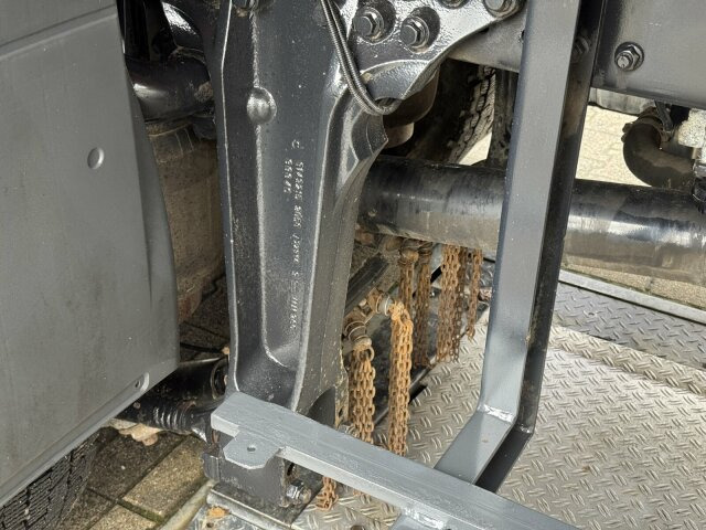 MAN TGS 28.400 6x4-4 Kipper Kran Palfinger PK9002 - Camion benne, Camion grue: photos 4 MAN TGS 28.400 6x4-4 Kipper Kran Palfinger PK9002 - Camion benne, Camion grue: photos 4