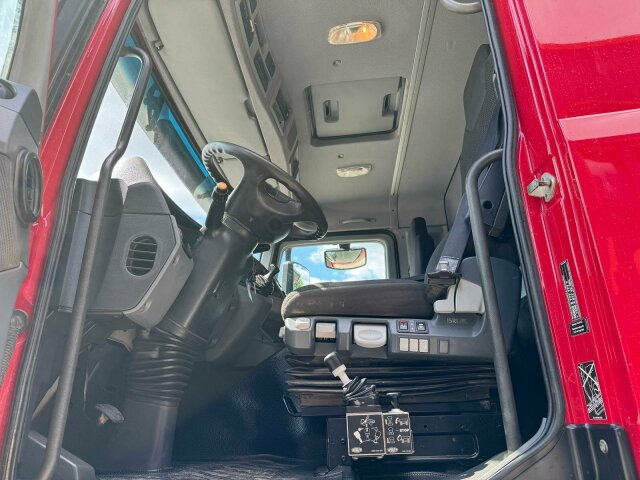 Mercedes-Benz ACTROS 4144 8x6 EURO5 Kipper mit Bordmatik - Camion benne: photos 5 Mercedes-Benz ACTROS 4144 8x6 EURO5 Kipper mit Bordmatik - Camion benne: photos 5