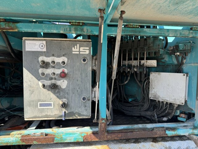 Camion pompe Mercedes-Benz AROCS 2844 6x4 Euro 6 Betonpumpe SERMAC 5Z33: photos 6
