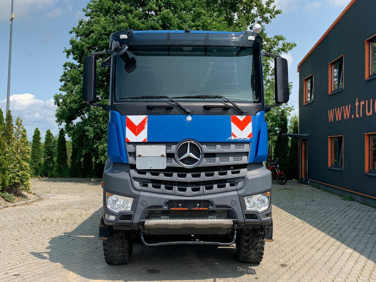 Camion benne Mercedes-Benz AROCS 4145 8x8 EURO6 Muldenkipper TOP!: photos 11