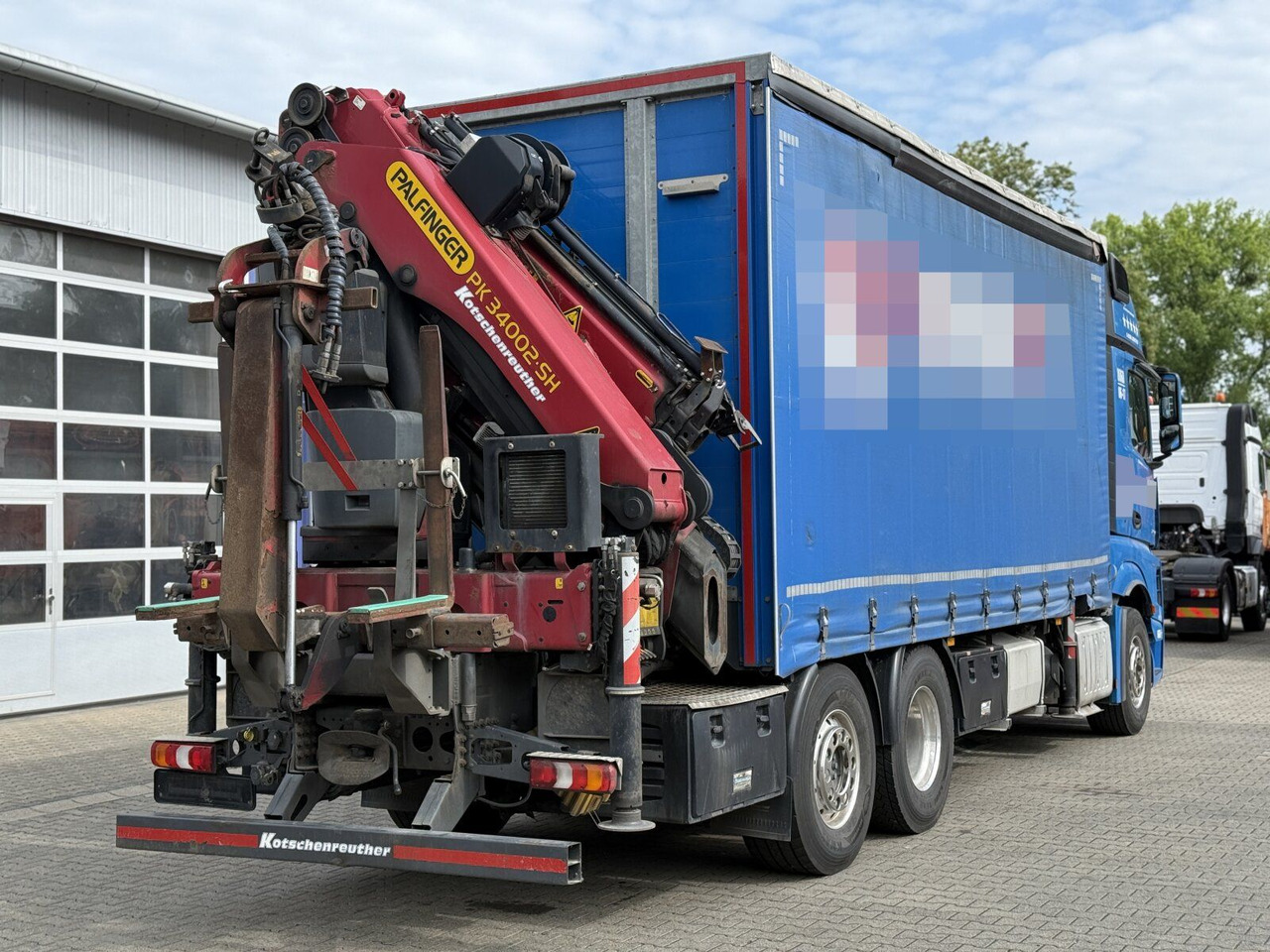 Mercedes-Benz Actros 6x2 Pritsche Kran Palfinger PK34002 + JIB - Camion à rideaux coulissants, Camion grue: photos 3 Mercedes-Benz Actros 6x2 Pritsche Kran Palfinger PK34002 + JIB - Camion à rideaux coulissants, Camion grue: photos 3
