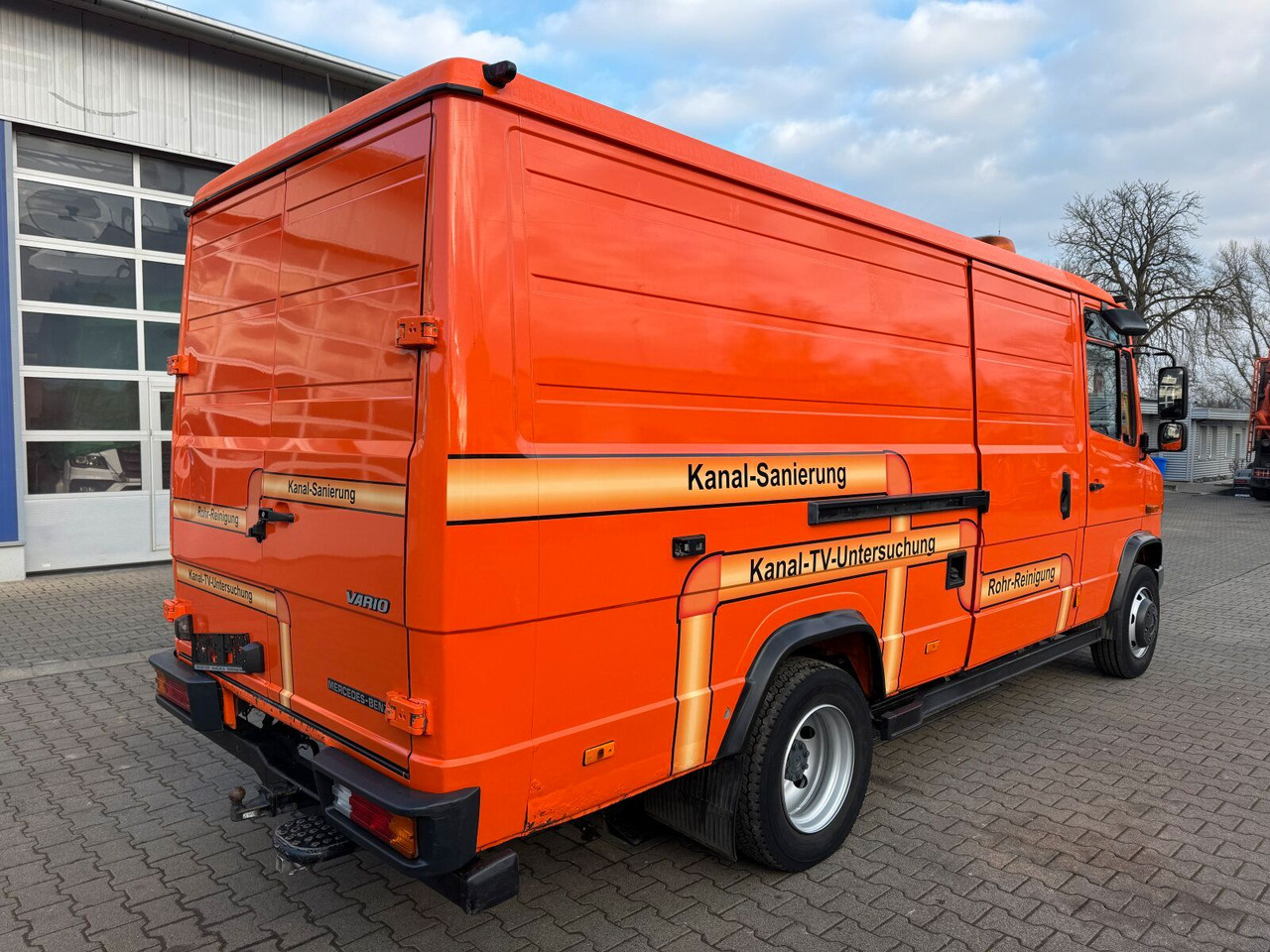 Mercedes-Benz Vario 818D Kanalreiniger Rockstroh Drain Jet 100 - Camion hydrocureur: photos 5 Mercedes-Benz Vario 818D Kanalreiniger Rockstroh Drain Jet 100 - Camion hydrocureur: photos 5