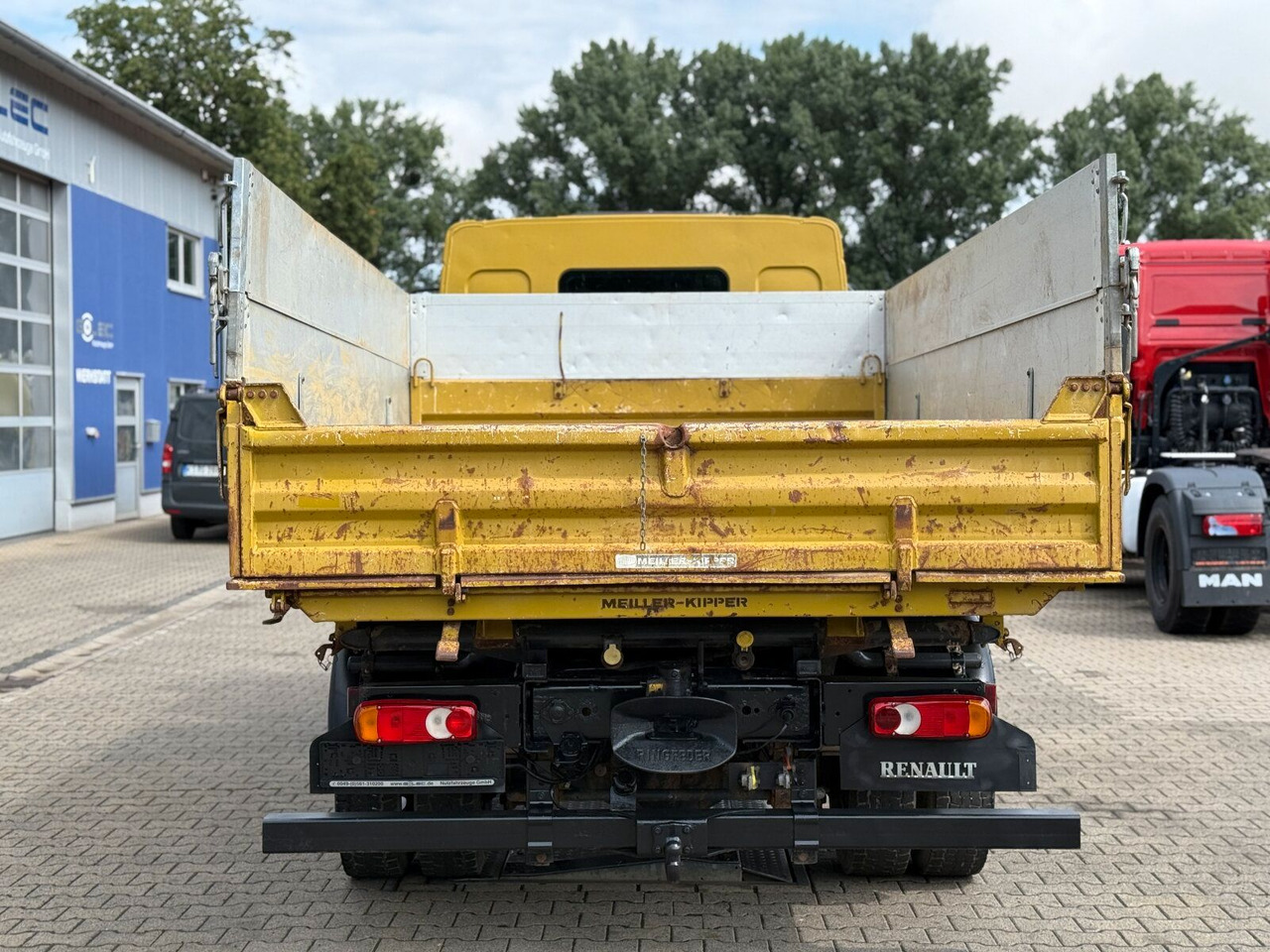 Renault Midlum 4x2 Euro 3 Dreiseitenkipper Meiller - Utilitaire benne: photos 4 Renault Midlum 4x2 Euro 3 Dreiseitenkipper Meiller - Utilitaire benne: photos 4