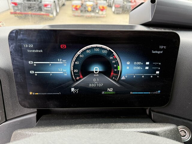 Mercedes-Benz ACTROS 1846 4x4 HAD Eur 6 Kipphydraulik Retarder - Tracteur routier: photos 2 Mercedes-Benz ACTROS 1846 4x4 HAD Eur 6 Kipphydraulik Retarder - Tracteur routier: photos 2