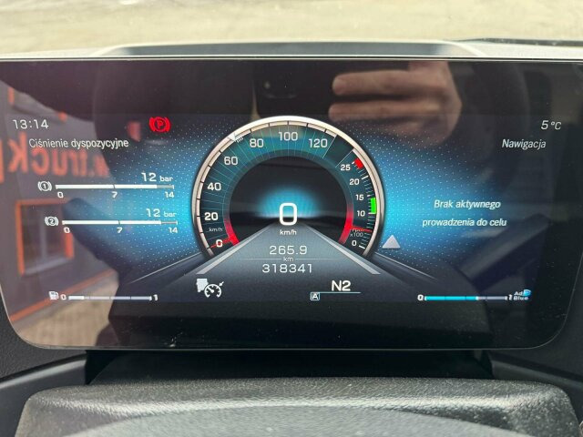 Mercedes-Benz ACTROS 1846 4x4 HAD Eur 6 Kipphydraulik Retarder - Tracteur routier: photos 3 Mercedes-Benz ACTROS 1846 4x4 HAD Eur 6 Kipphydraulik Retarder - Tracteur routier: photos 3