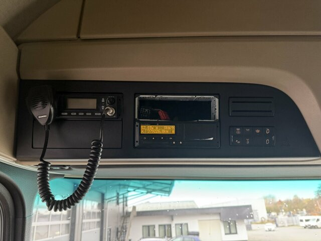 Mercedes-Benz ACTROS 1846 4x4 HAD Euro 6 Kipphydraulik - Tracteur routier: photos 4 Mercedes-Benz ACTROS 1846 4x4 HAD Euro 6 Kipphydraulik - Tracteur routier: photos 4