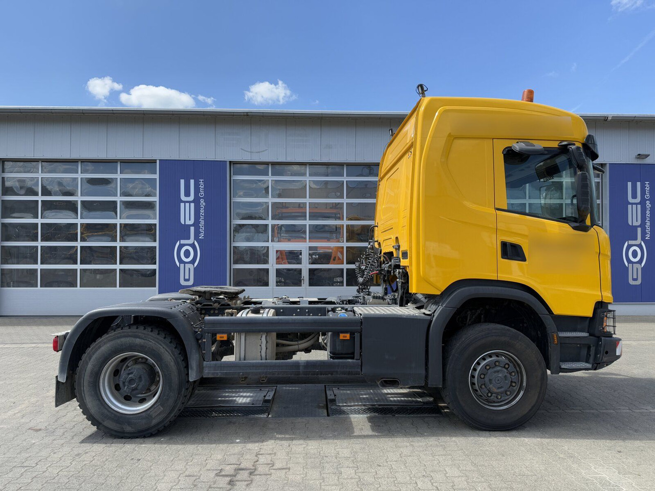 Scania G450 XT 4x4 Euro 6 SZM Kipphydraulik Blatt/ Luft - Tracteur routier: photos 2 Scania G450 XT 4x4 Euro 6 SZM Kipphydraulik Blatt/ Luft - Tracteur routier: photos 2
