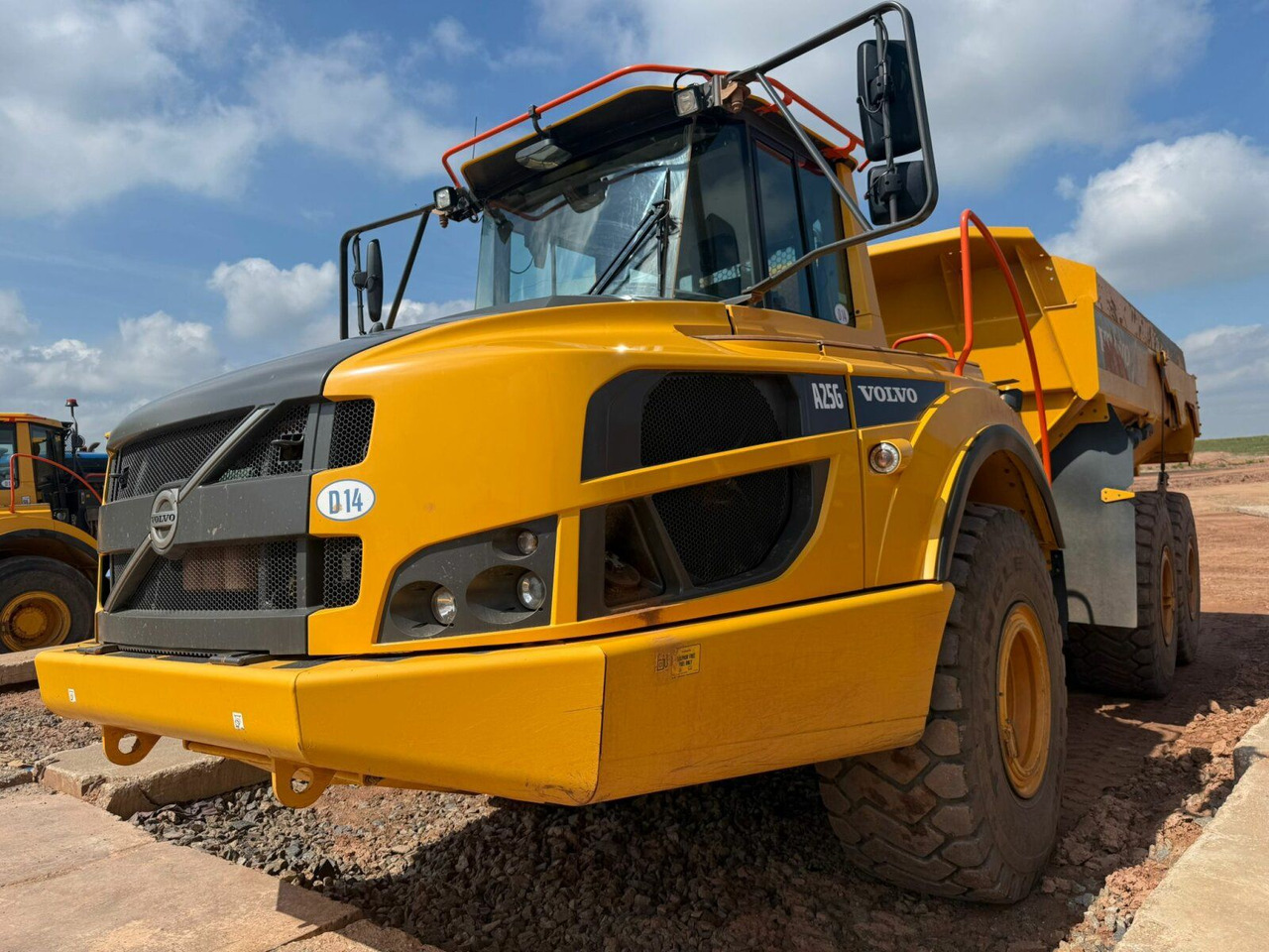 Volvo A25G Dumper 22,7 Ton TOP gepflegt - Camion benne: photos 5 Volvo A25G Dumper 22,7 Ton TOP gepflegt - Camion benne: photos 5