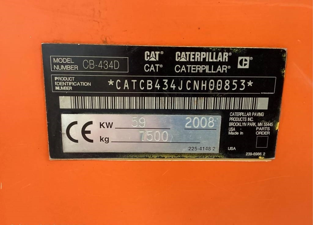 CAT CB 434 D - Rouleau compresseur: photos 4 CAT CB 434 D - Rouleau compresseur: photos 4
