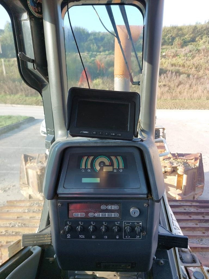 Komatsu D 61 PX-15 E0 - Bulldozer: photos 4 Komatsu D 61 PX-15 E0 - Bulldozer: photos 4