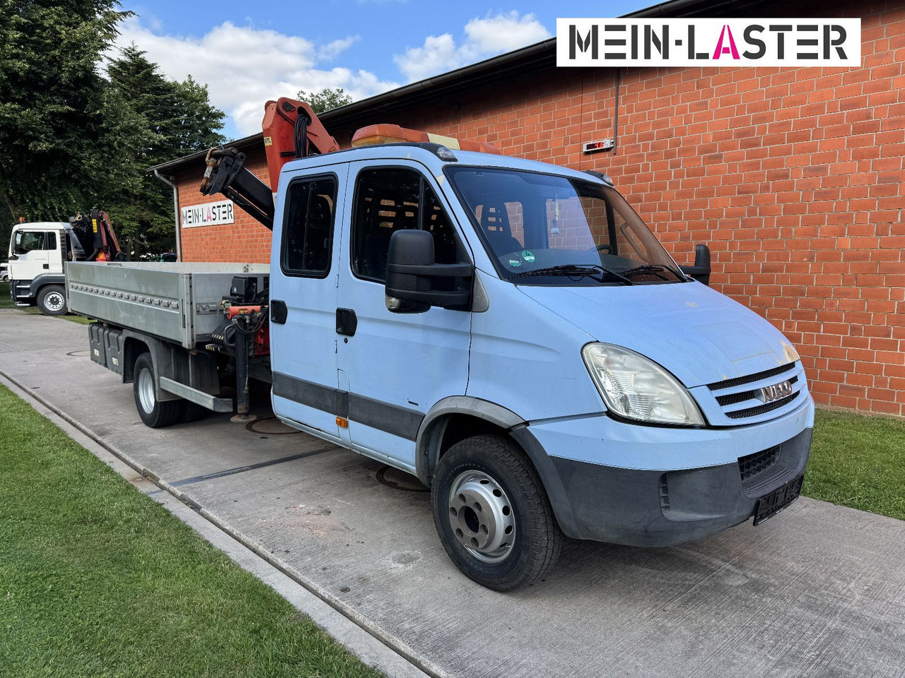 Iveco 65C180 3.0d Palfinger PK 6500 7 Sitzer NL 2300kg - Fourgon plateau, Utilitaire double cabine: photos 3 Iveco 65C180 3.0d Palfinger PK 6500 7 Sitzer NL 2300kg - Fourgon plateau, Utilitaire double cabine: photos 3