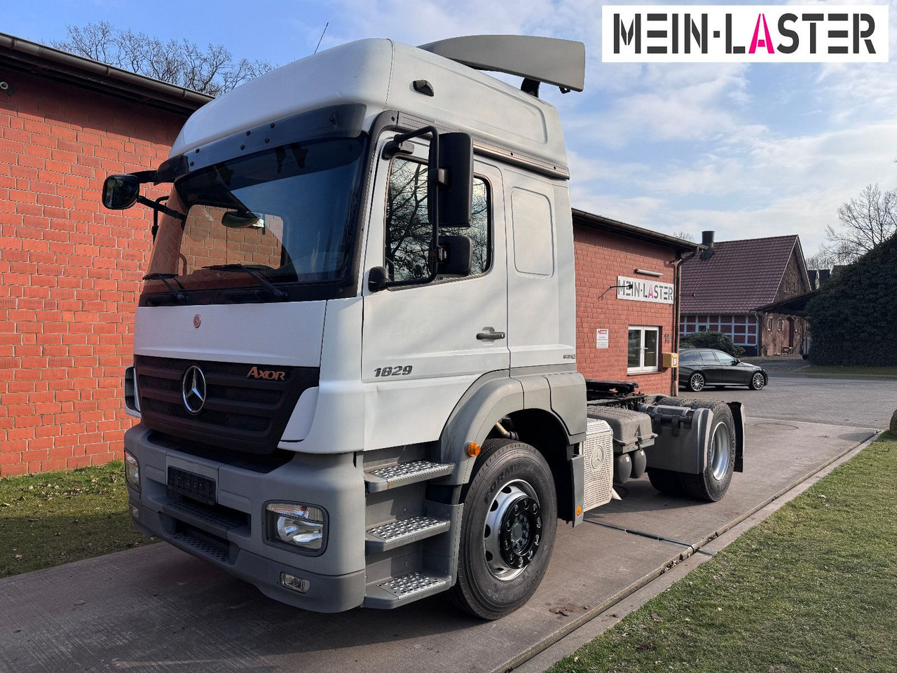 Mercedes-Benz Axor 1829 nur 170.070 km Bett Klima - Tracteur routier: photos 2 Mercedes-Benz Axor 1829 nur 170.070 km Bett Klima - Tracteur routier: photos 2