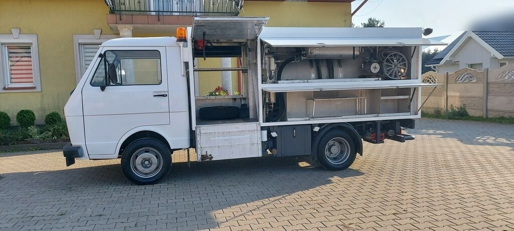 Volkswagen LT55 HOLZMANN Inox - Camion citerne: photos 2 Volkswagen LT55 HOLZMANN Inox - Camion citerne: photos 2