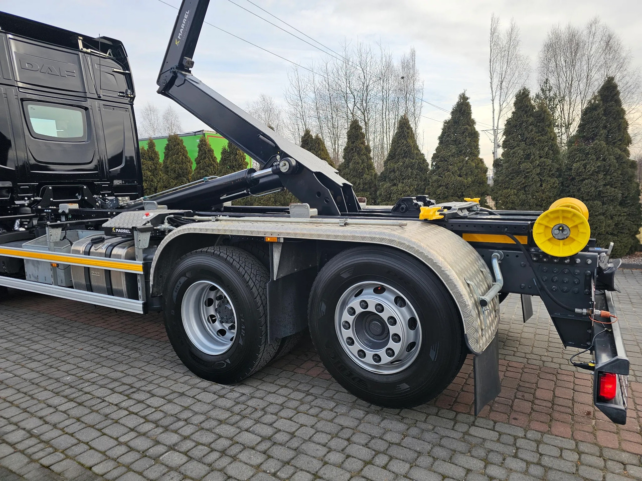 Camion ampliroll DAF XD 450: photos 11