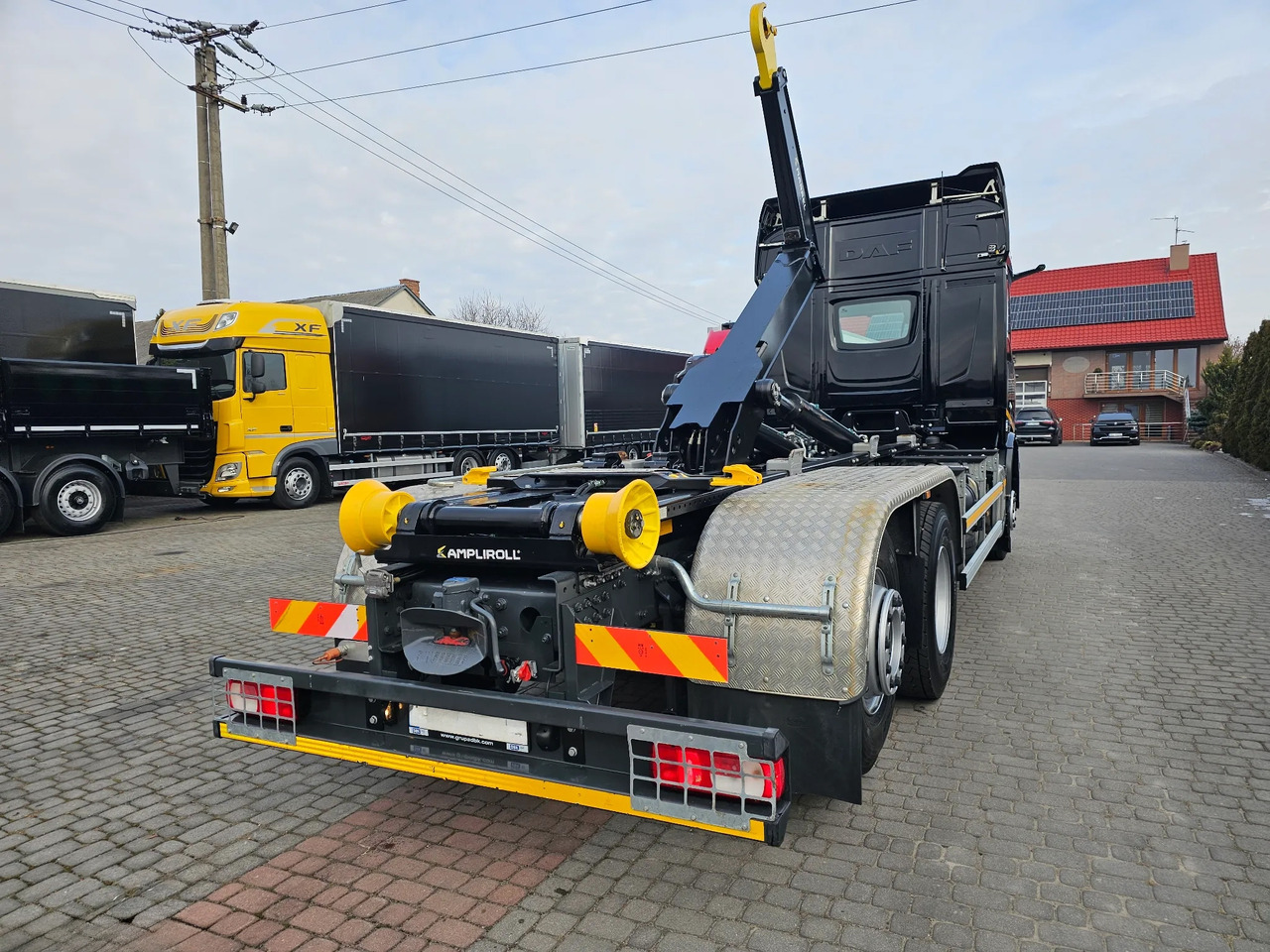 Camion ampliroll DAF XD 450: photos 9