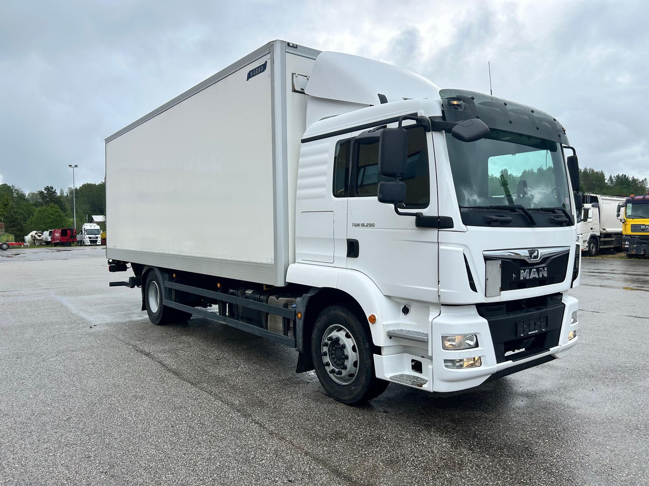 MAN TGM 18.290 - Camion fourgon: photos 1 MAN TGM 18.290 - Camion fourgon: photos 1