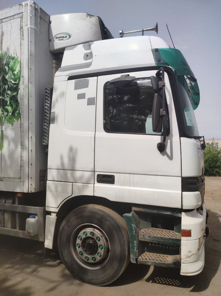 Camion frigorifique MERCEDES-BENZ Actros 2543: photos 13