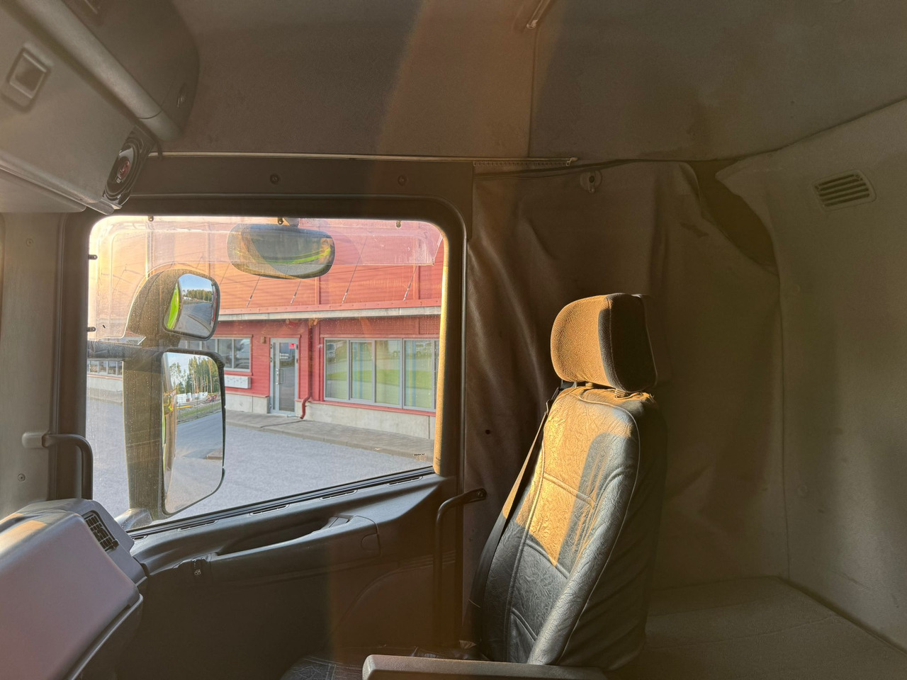 Camion benne SCANIA 124G.400: photos 18