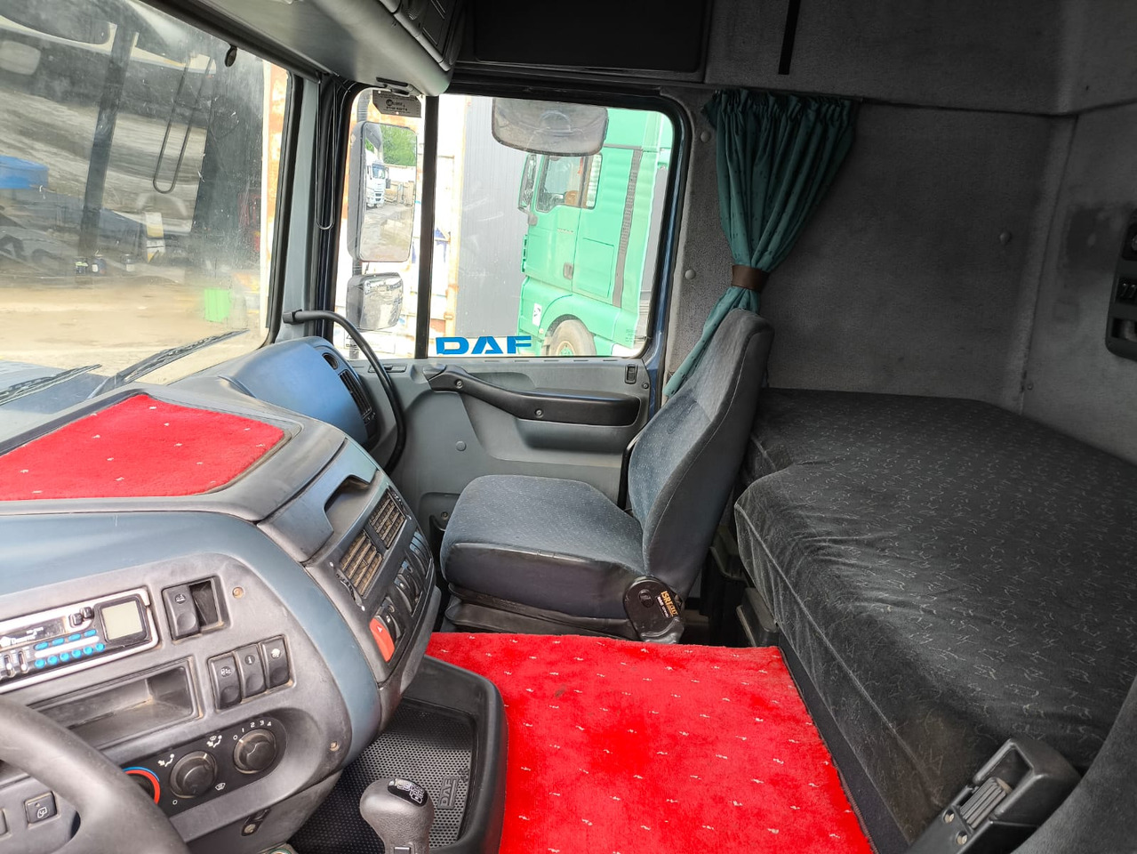 Tracteur routier DAF 95.430: photos 16