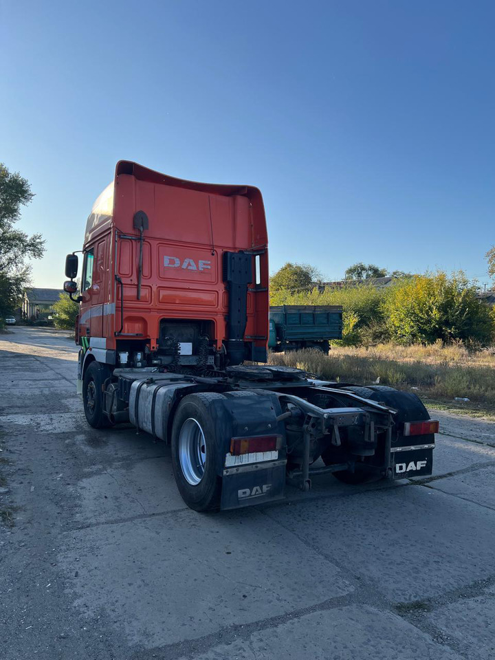 DAF XF95.430 ID1656S - Tracteur routier: photos 5 DAF XF95.430 ID1656S - Tracteur routier: photos 5