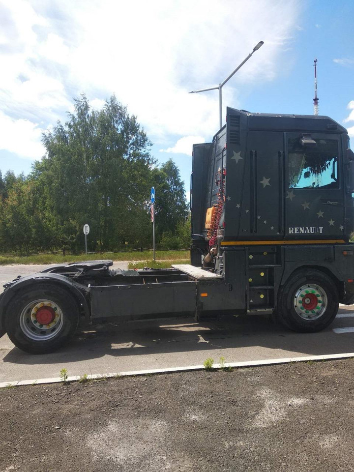 RENAULT Magnum 390 - Tracteur routier: photos 5 RENAULT Magnum 390 - Tracteur routier: photos 5