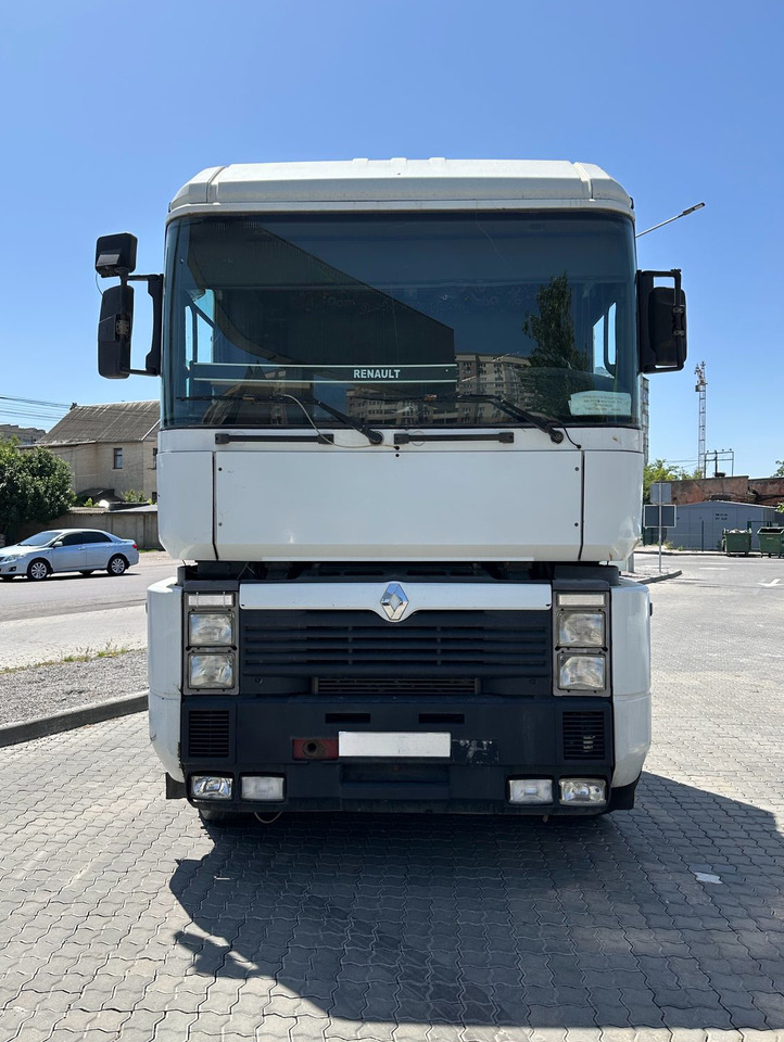 RENAULT Magnum 430 - Tracteur routier: photos 3 RENAULT Magnum 430 - Tracteur routier: photos 3