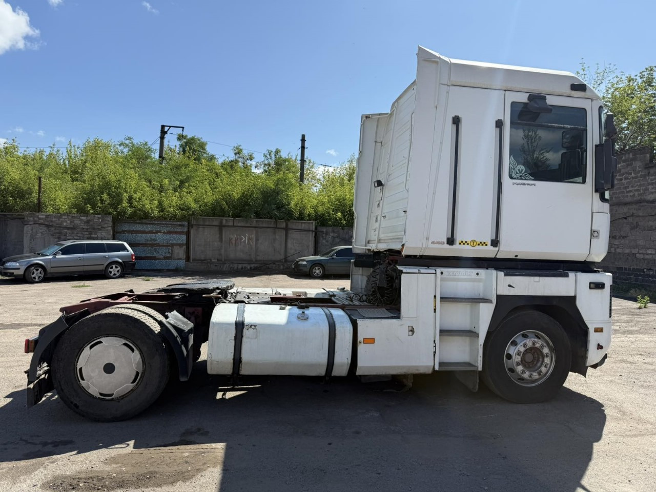 RENAULT Magnum 440 - Tracteur routier: photos 2 RENAULT Magnum 440 - Tracteur routier: photos 2