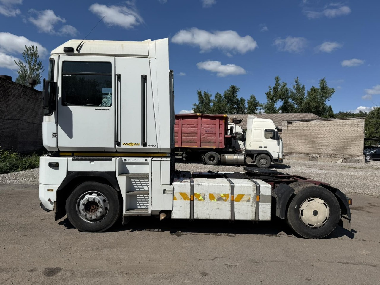 RENAULT Magnum 440 - Tracteur routier: photos 4 RENAULT Magnum 440 - Tracteur routier: photos 4