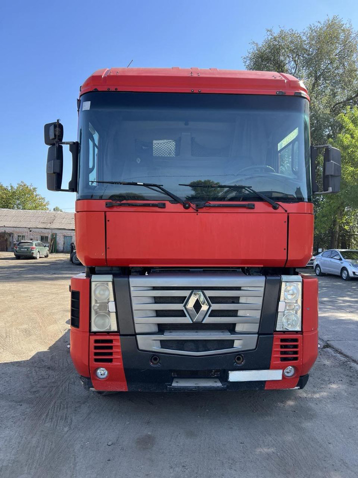 RENAULT Magnum 480 - Tracteur routier: photos 2 RENAULT Magnum 480 - Tracteur routier: photos 2