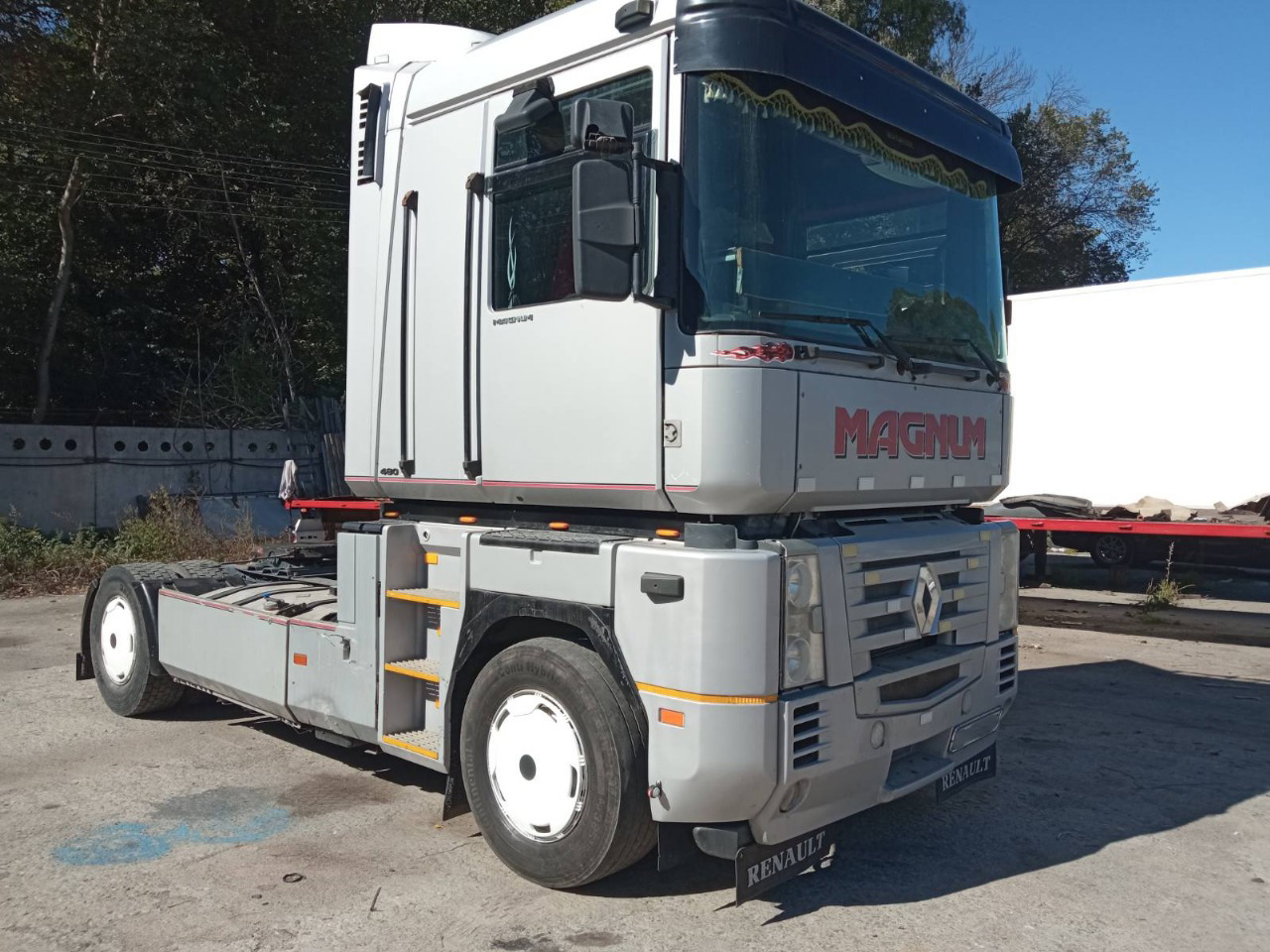 RENAULT Magnum 480 - Tracteur routier: photos 1 RENAULT Magnum 480 - Tracteur routier: photos 1
