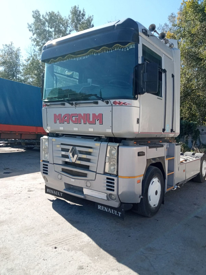 RENAULT Magnum 480 - Tracteur routier: photos 3 RENAULT Magnum 480 - Tracteur routier: photos 3