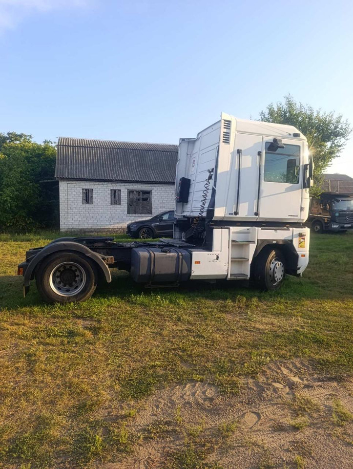 RENAULT Magnum 480 - Tracteur routier: photos 5 RENAULT Magnum 480 - Tracteur routier: photos 5