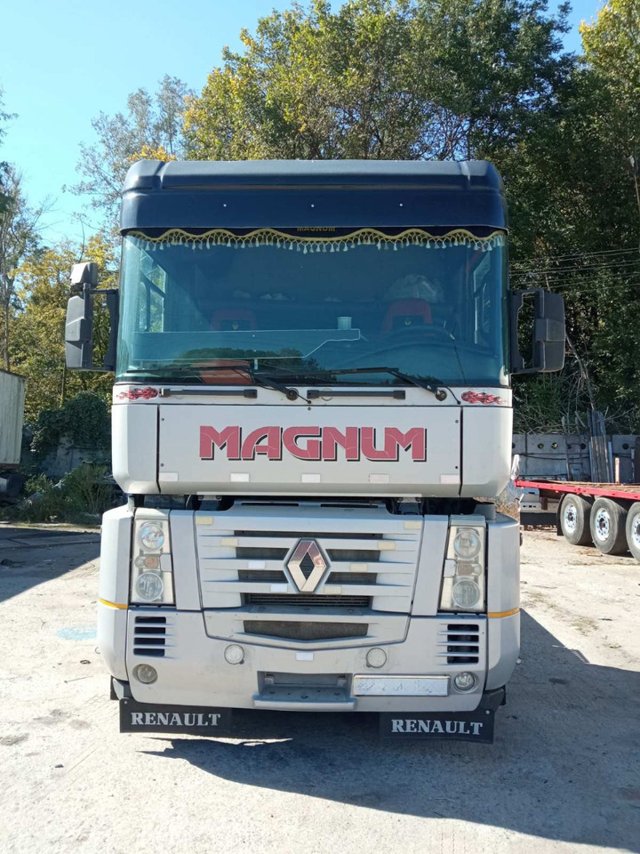 RENAULT Magnum 480 - Tracteur routier: photos 2 RENAULT Magnum 480 - Tracteur routier: photos 2