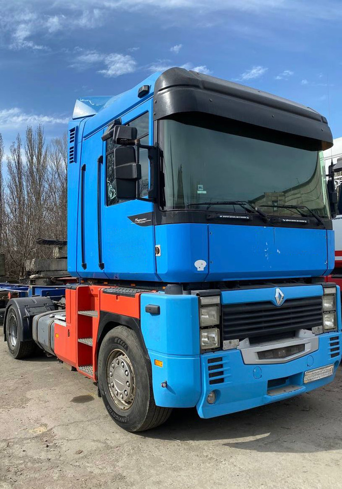 Tracteur routier RENAULT Magnum 480: photos 1