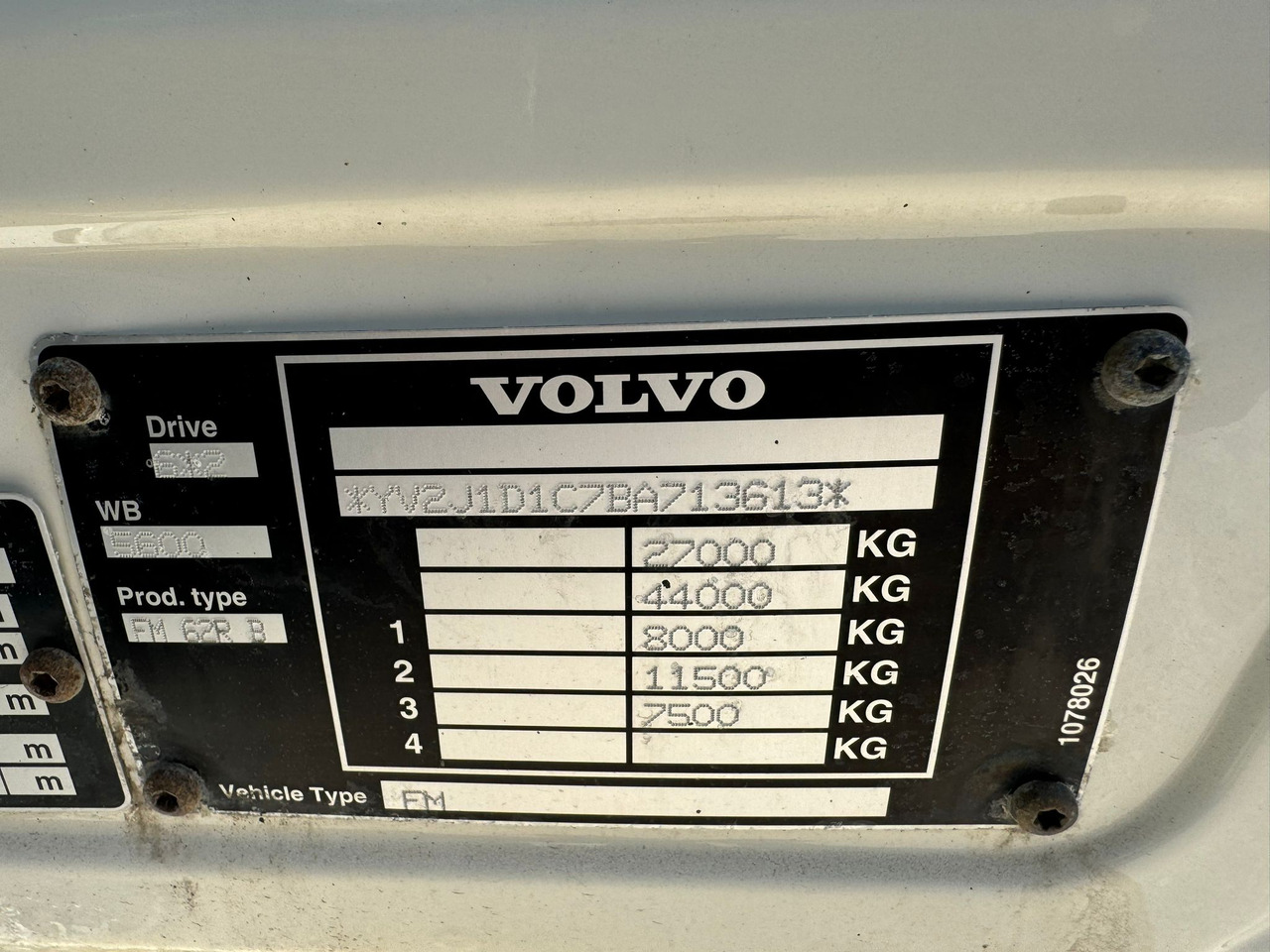 Camion frigorifique VOLVO FM330: photos 21