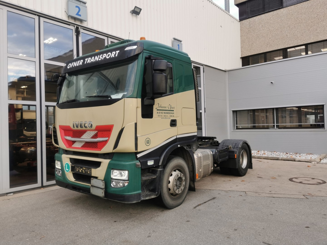 IVECO AS440S46T/P Kipphydraulik - Tracteur routier: photos 1 IVECO AS440S46T/P Kipphydraulik - Tracteur routier: photos 1