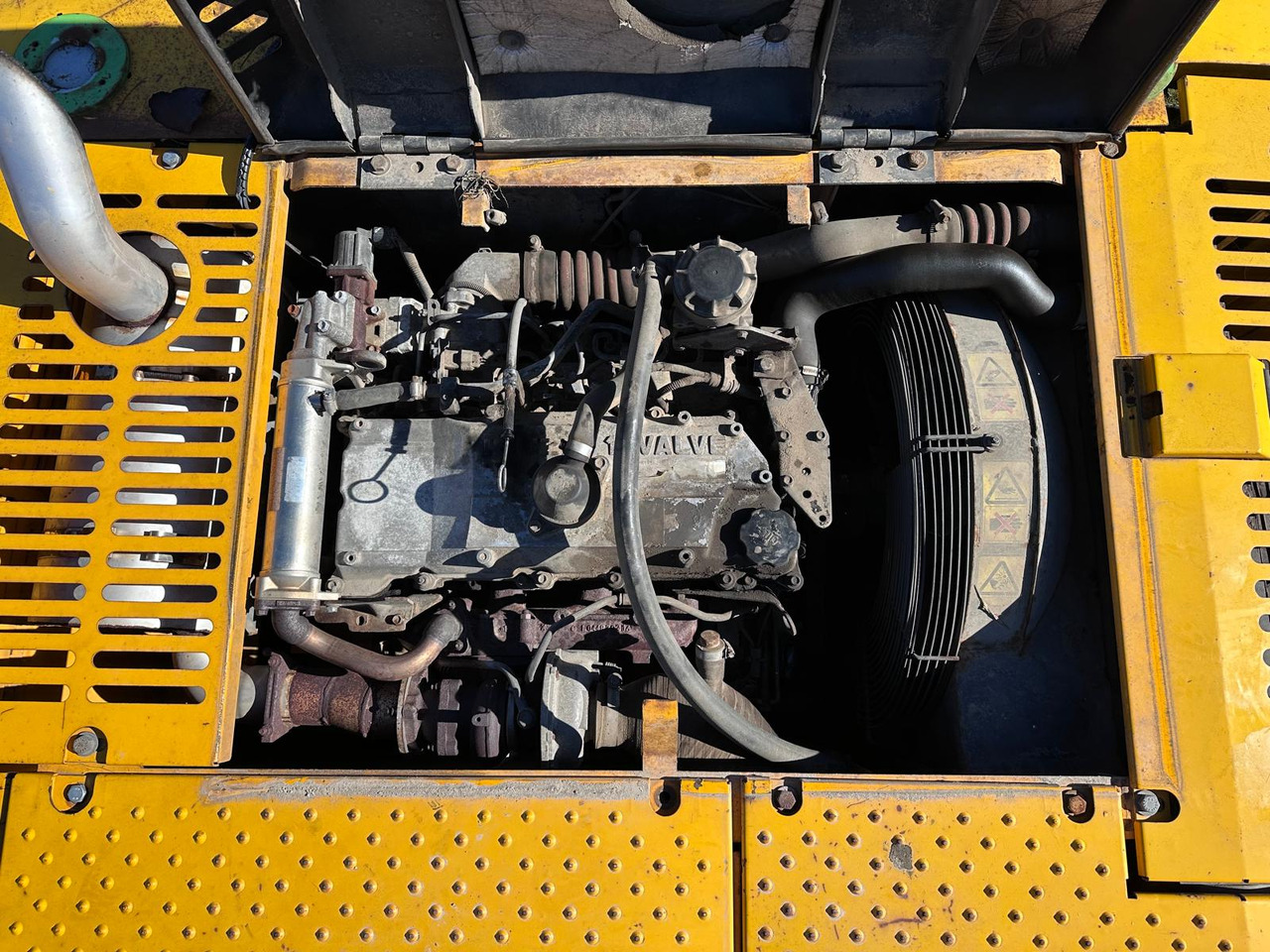 JCB JS 220 LC ISUZU Turbo 175 Hp Rototilt Klima - crédit-bail JCB JS 220 LC ISUZU Turbo 175 Hp Rototilt Klima: photos 10