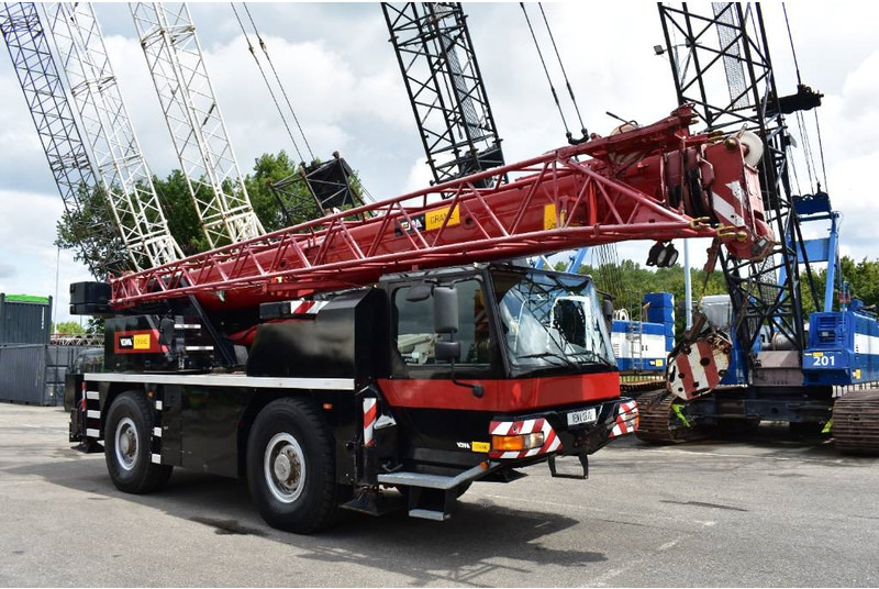 Liebherr LTM 1030-2 - Grue tout-terrain: photos 4 Liebherr LTM 1030-2 - Grue tout-terrain: photos 4
